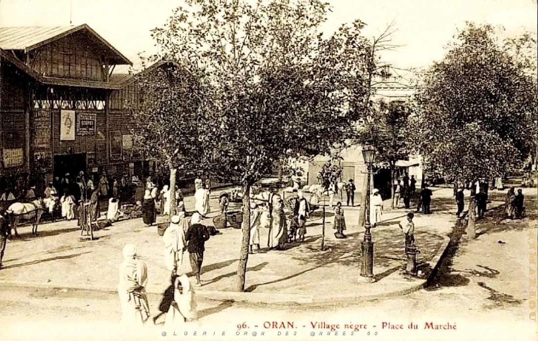 CA a- 037- Village negre.jpg